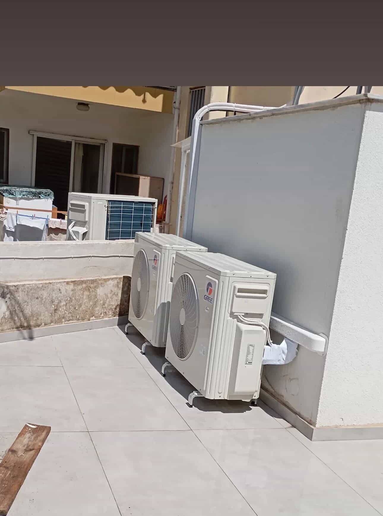 Εξωτερικές μονάδες σε ταράτσα